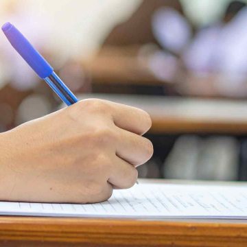 איך למצוא מאמרים אקדמיים באנגלית בחינם